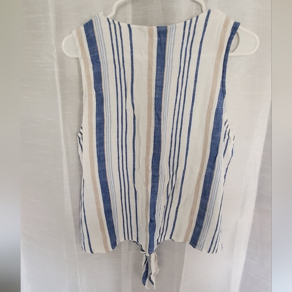 Charlie B Button Tank Top | L - Picture 3 of 3